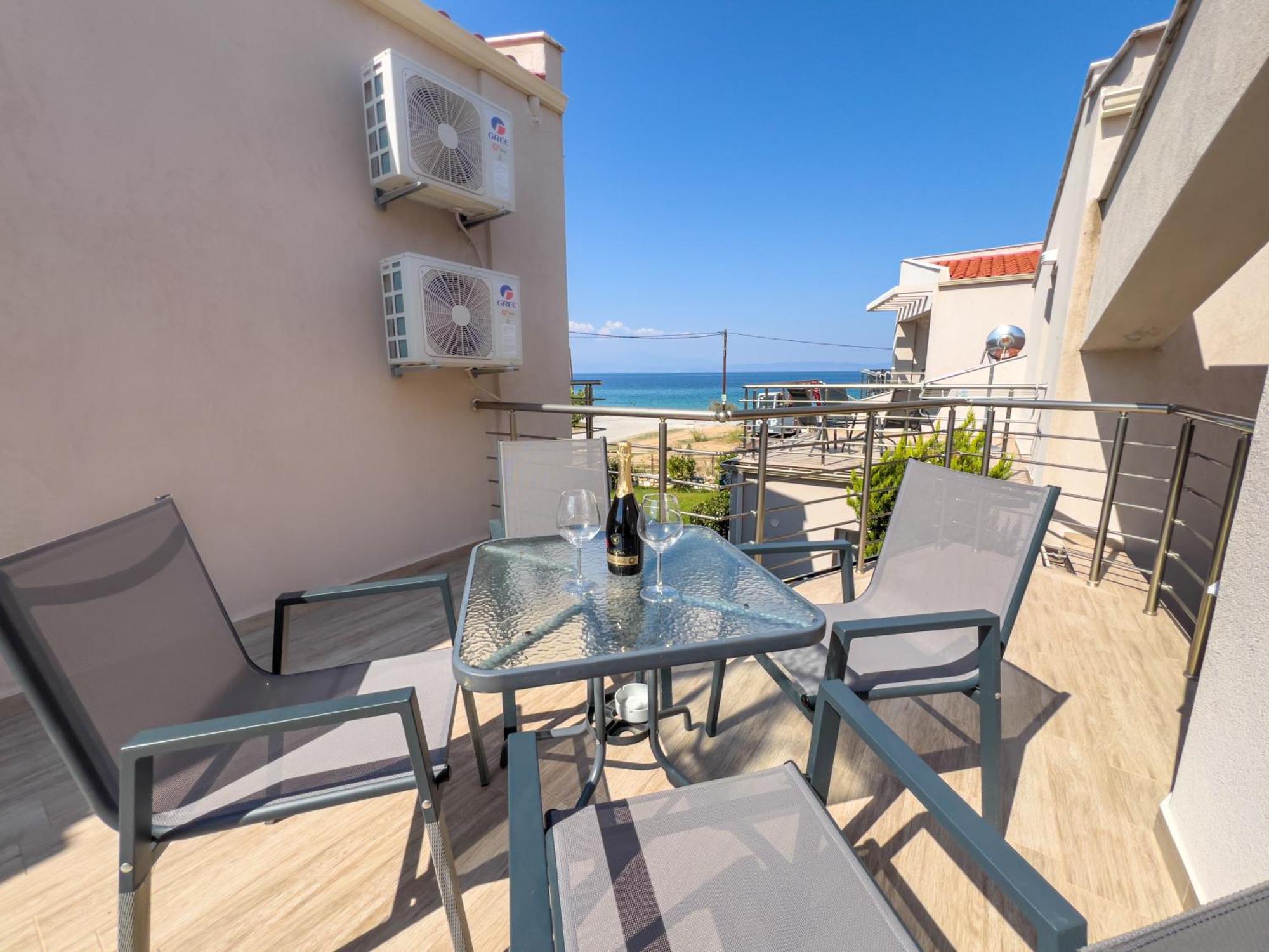 Yalos Beach Maisonettes Skala Sotiros Extérieur photo