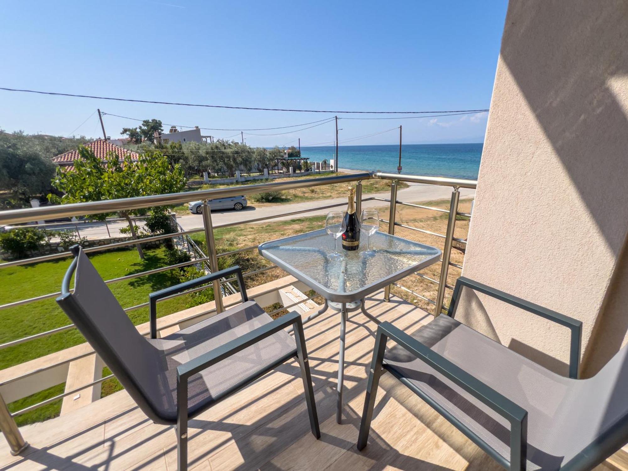 Yalos Beach Maisonettes Skala Sotiros Extérieur photo
